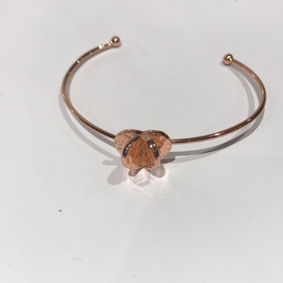 Double heart signed Ted Baker rose gold tone open bangle - Picture 2 of 2